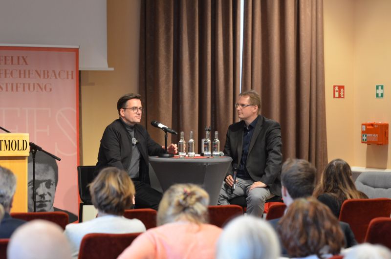 Podiumsdiskussion am 24. September 2025 in der Detmolder Stadthalle mit Thomas Kutschaty und Dr. Dennis Maelzer